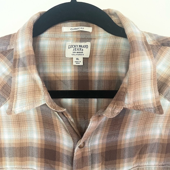 Lucky Brand Men's Brown Plaid Shirt with Pearl snaps - Picture 2 of 12